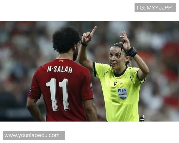 美国本土足球明星在德国的成长与挑战之路