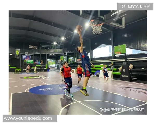 在重庆的街头偶遇篮球明星的奇妙经历与感动时刻